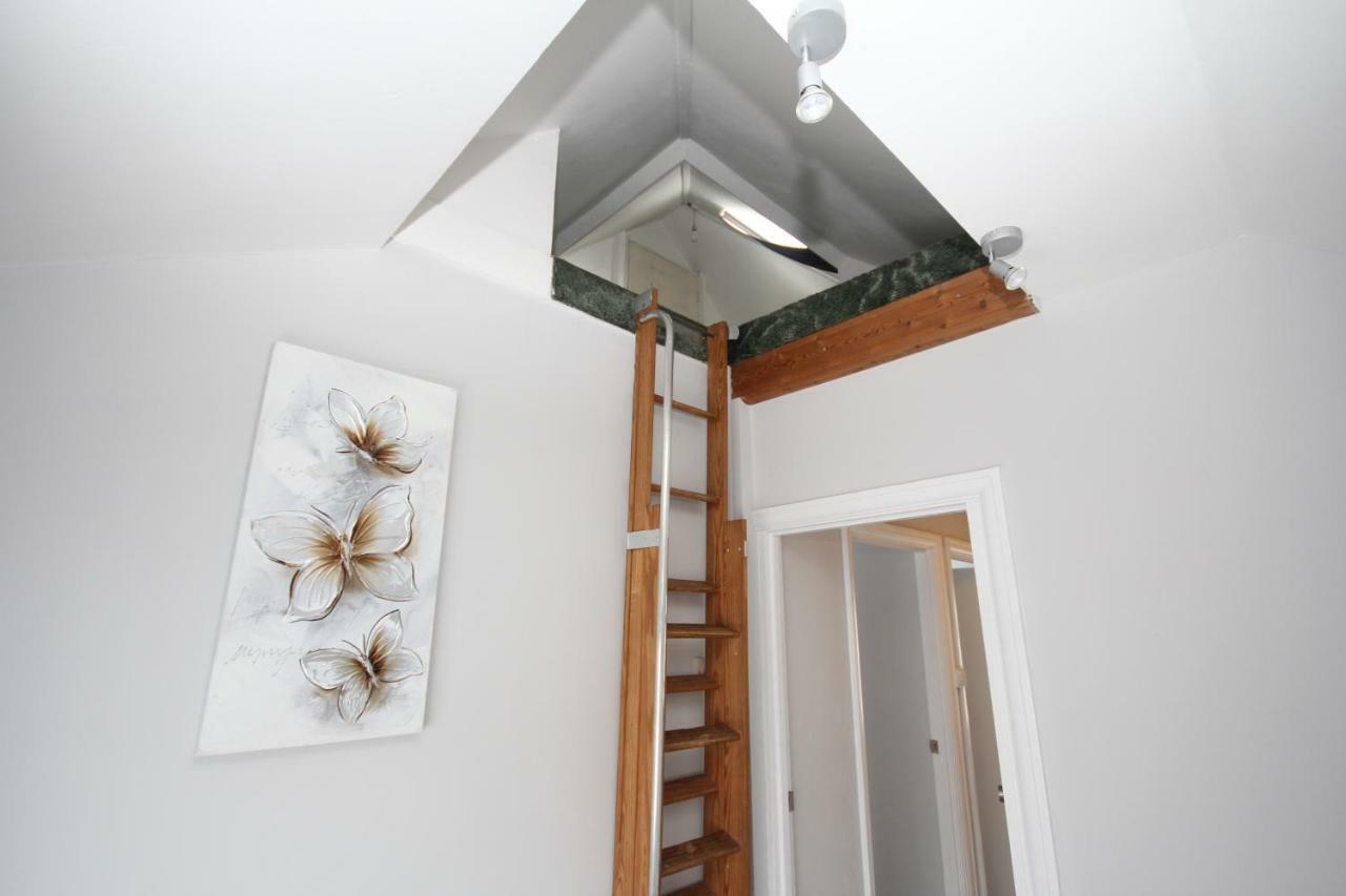 The Uxbridge House Villa Dış mekan fotoğraf